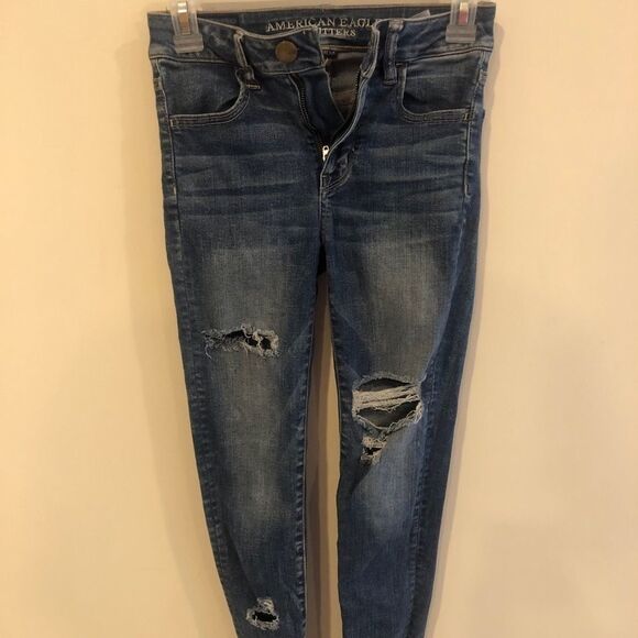American Eagle Outfitters Denim - AMERICAN EAGLE OUTFITTERS 𝅺American Eagle Size 00 Hi Rise Jegging